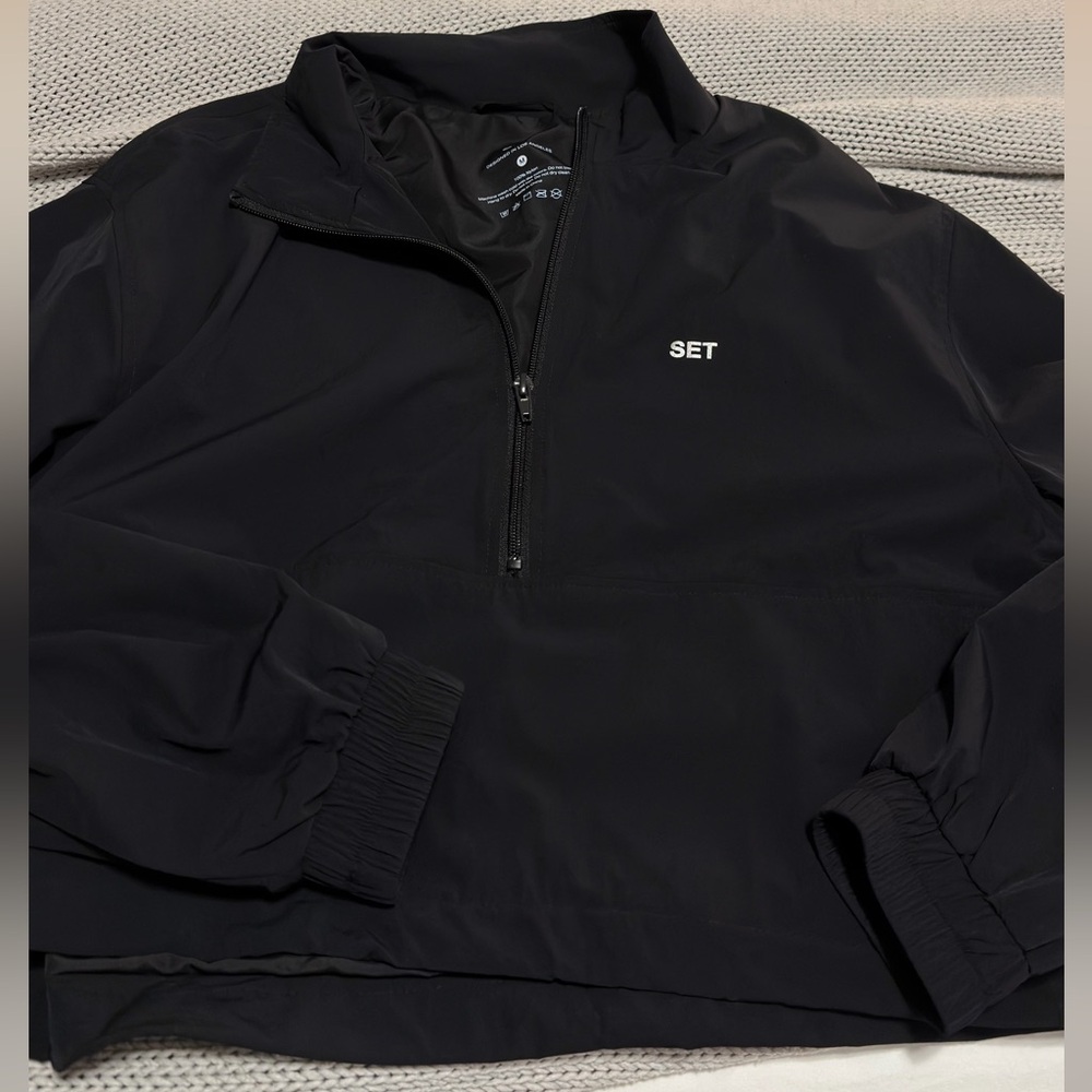 SET Nylon Black Half-Zip Pullover